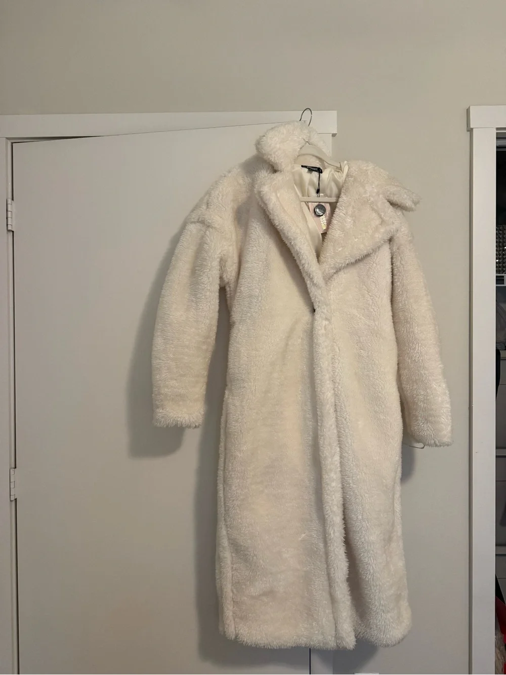 Missguided Long Teddy Faux Shearling Coat in Cream